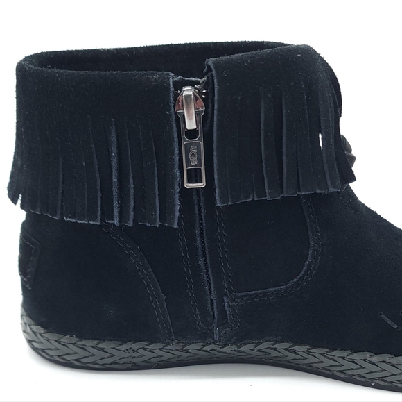 UGG Women's Kennadi Fringe Bootie Casual Winter Black Suede Zip Flat Boot Size 7 - Picture 10 of 11
